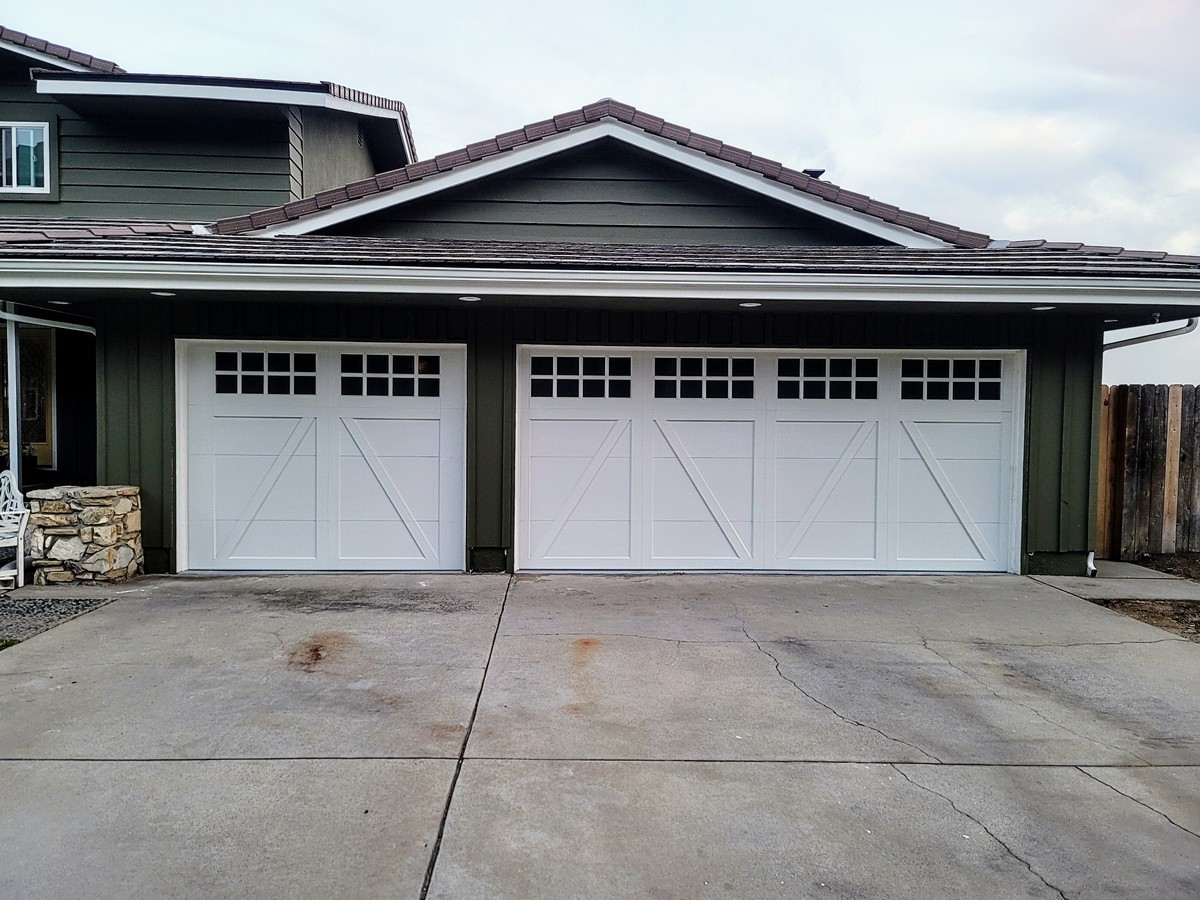 Garage Door Troubleshooting Guide: Common Issues and Quick Fixes